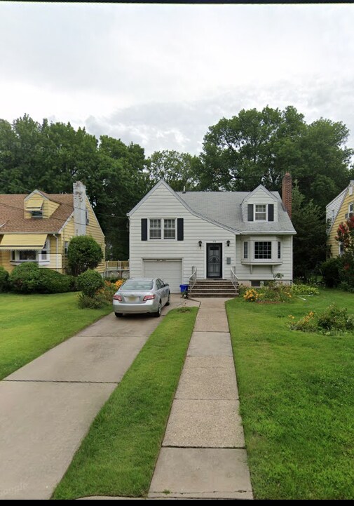 Foto principal - 312 W 4th Ave