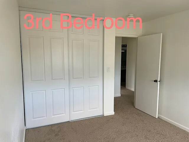 Foto del edificio - 2241 Lafayette Dr