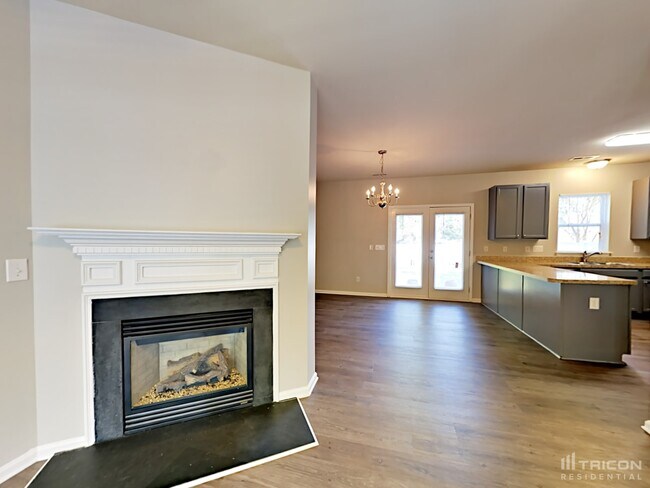 Foto del edificio - 7839 Baylis Dr