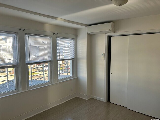 Building Photo - 70-30 Nansen St