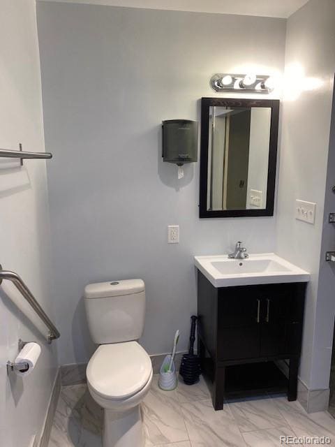 Building Photo - Studio Apartment - Great Location!