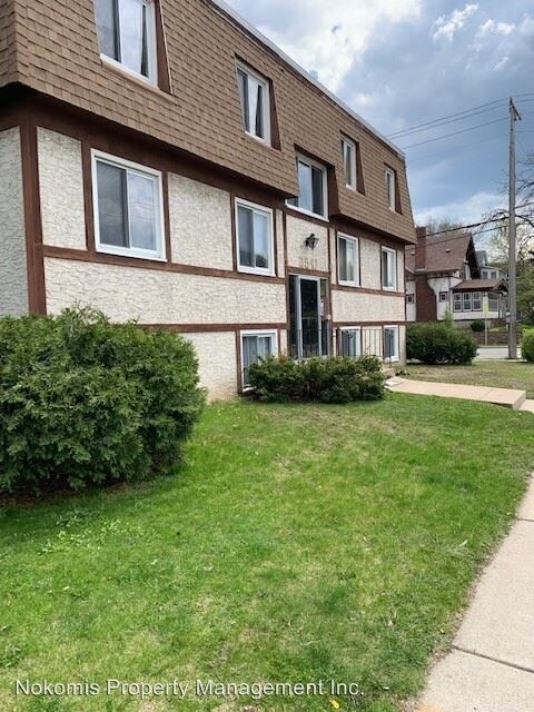 Primary Photo - 3547 Grand Ave S