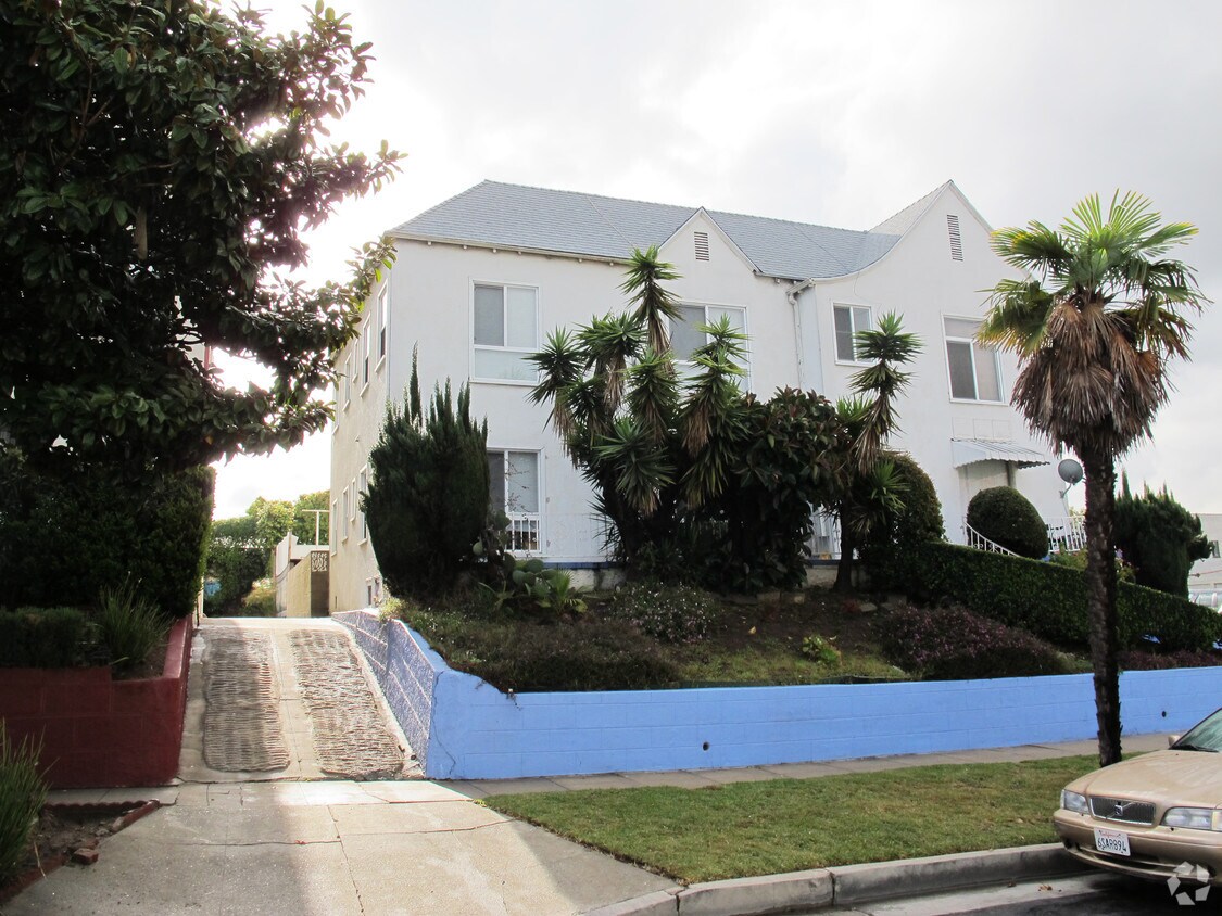 Foto del edificio - 1296 S Citrus Ave