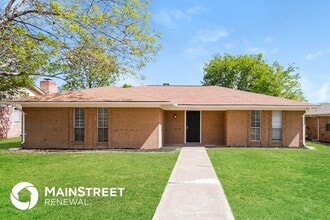 Building Photo - 1813 El Paso St