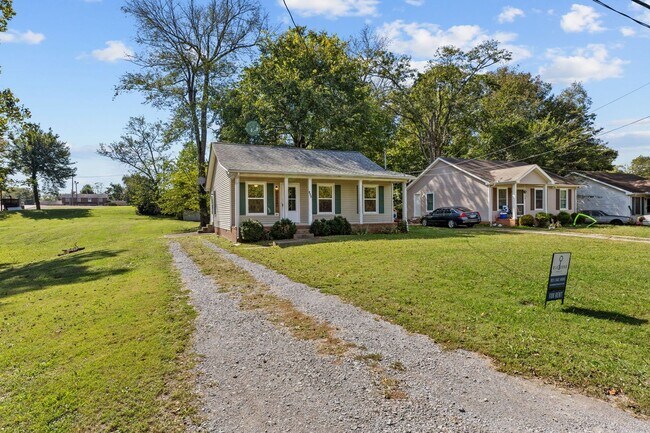 Foto del edificio - 133 E Street Clarksville, TN 37042