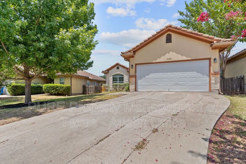 Primary Photo - 5632 Toscana Ave