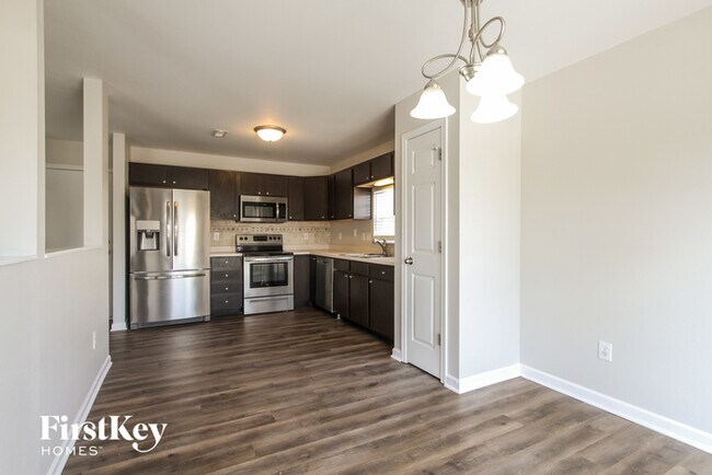 Building Photo - 13731 Ayrshire Cir