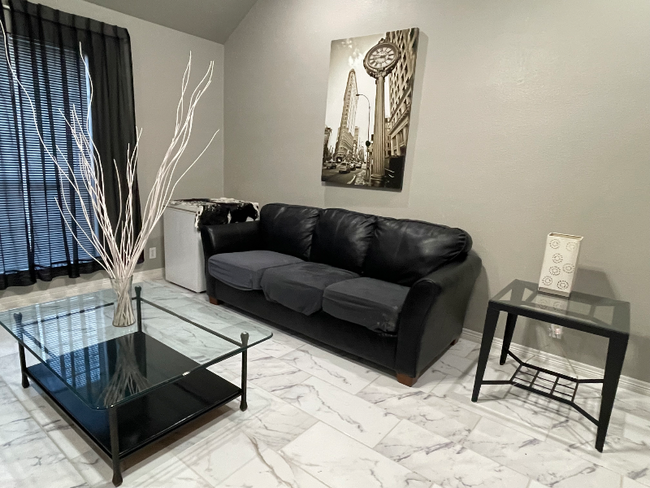 Foto del edificio - 2507 W Chestnut St