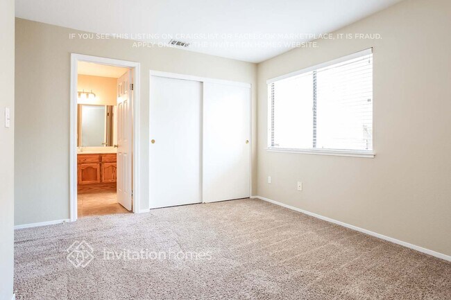 Foto del edificio - 4501 Deerhorn Ct