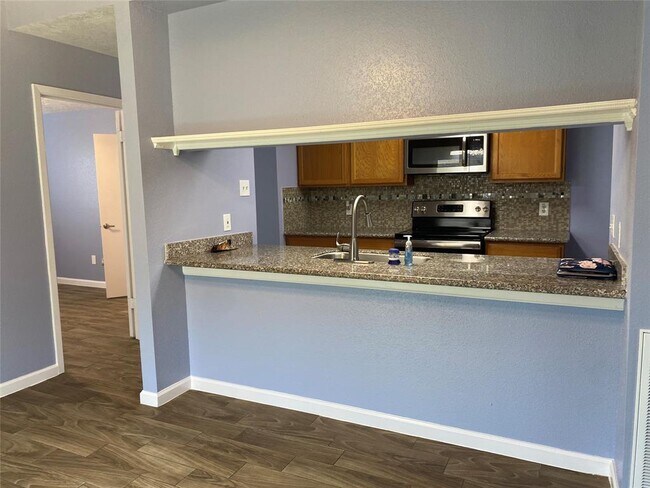 Foto del edificio - 9418 Clipperwood Pl