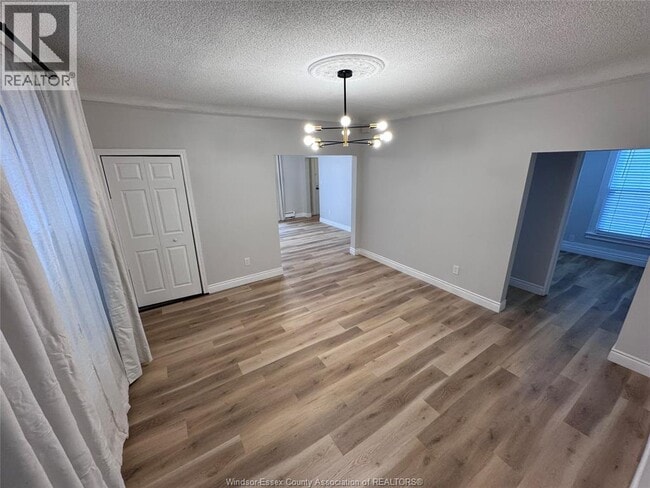 Building Photo - 454 Vera Pl