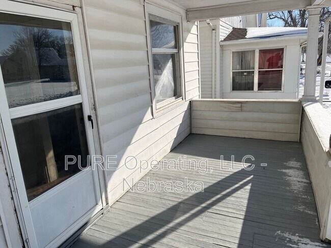 Building Photo - 2514 Corby St