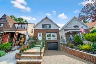 Building Photo - 12 Pavonia Ct