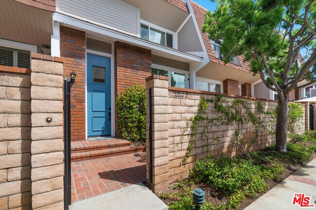 Foto del edificio - 13072 Maxella Ave