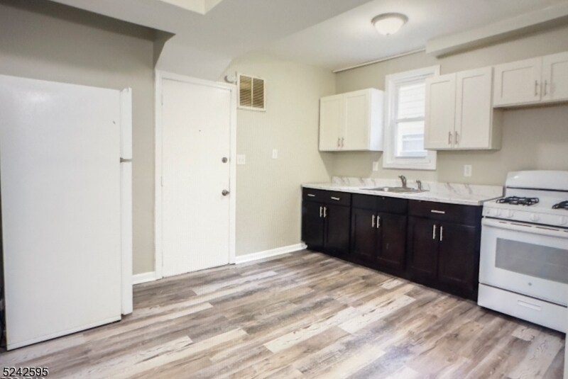 Foto principal - 123 N 15th St