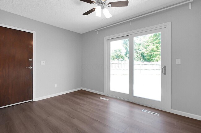 Building Photo - 3114 Glenshaw Ave