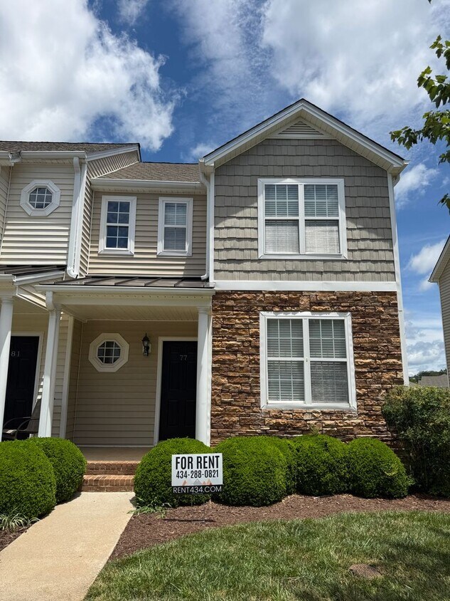 Primary Photo - 4 Bedroom Townhome in Campbell County