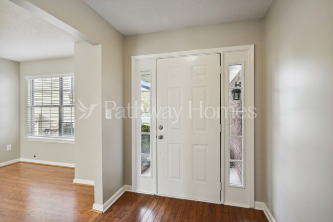 Building Photo - 205 Summer Mist Ct