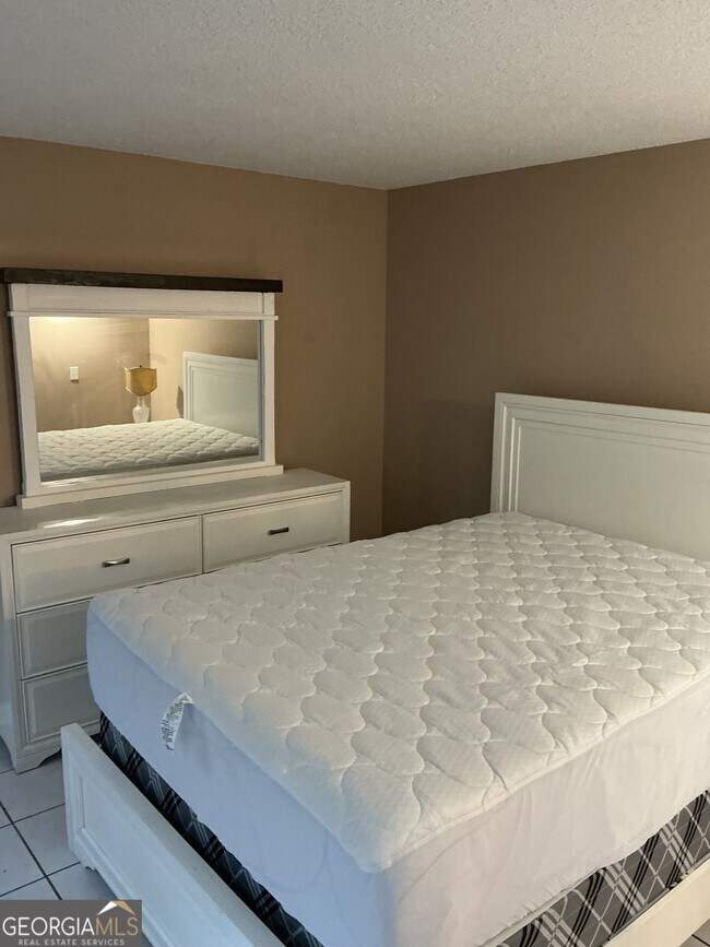 Foto del edificio - 7542 Mountain Creek Bluff