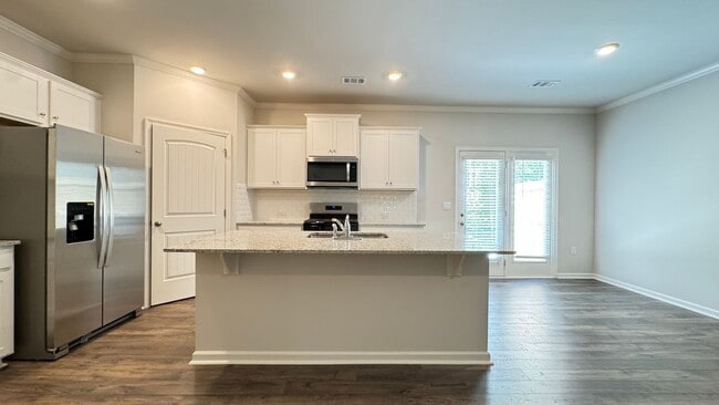 Building Photo - 3190 Greyton Dr