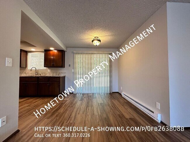 Foto del edificio - 5121 187th Trail SW