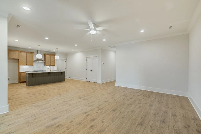 Foto del edificio - 2052 Grace Johns Cir