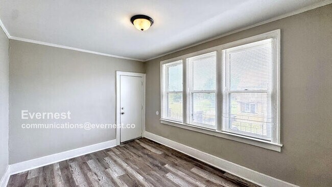 Foto del edificio - 3759 Atkinson St