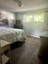 Building Photo - 3634 Alpine Pl