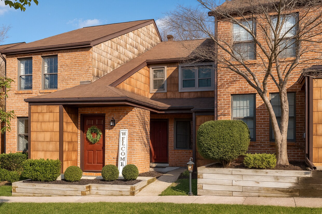 Primary Photo - 6 Rittenhouse Ct