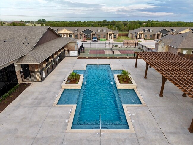 State of the Art Lounge Pool - The Hartley