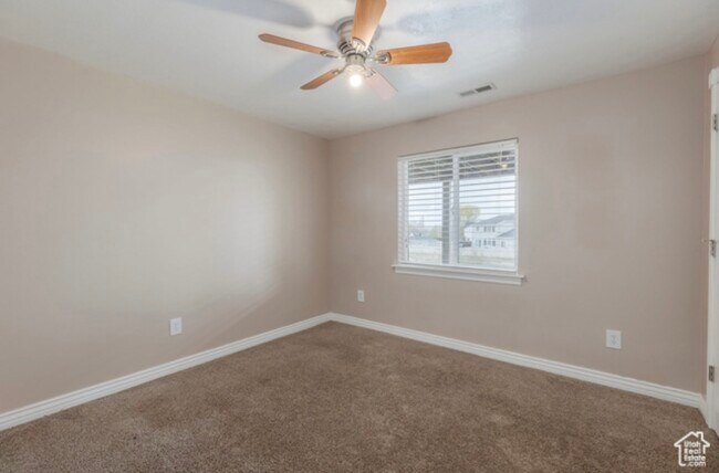 Fotografía del edificio - 1278 E 530 N