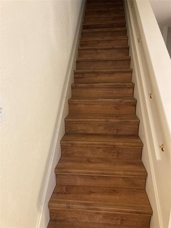 Building Photo - 118 Sandstone Dr