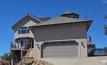 Building Photo - 18320 Grizzly Ct