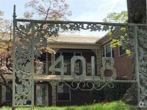 Building Photo - 4018 Forest Hill Ave