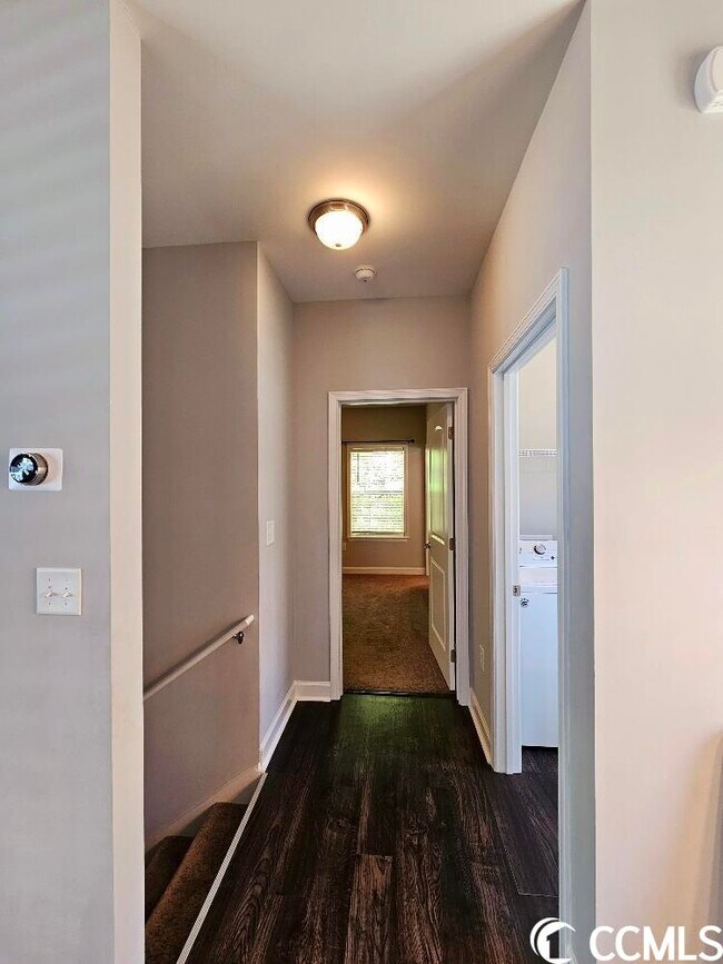 Foto del edificio - 4321 Grand Harbour Blvd