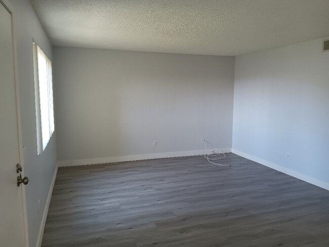 Foto del edificio - 12250 17th St