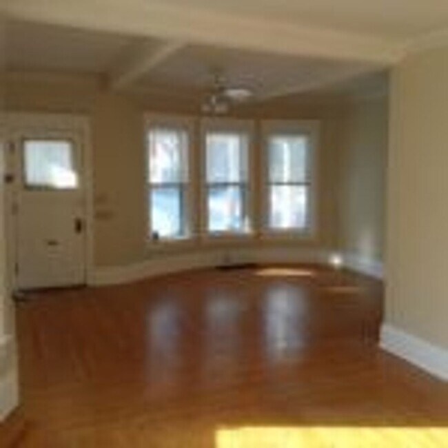 Building Photo - 2614-16 N. Prospect Ave.