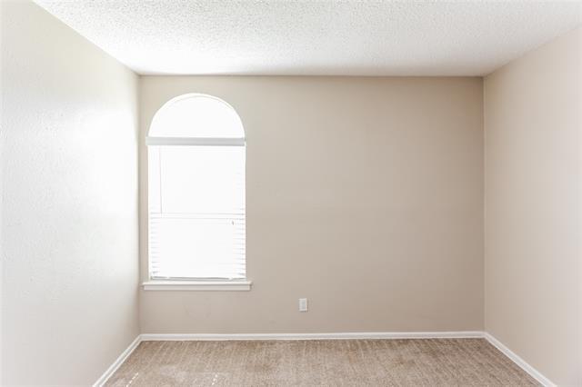 Foto del edificio - 6408 Donna Ln