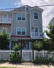 Building Photo - 4657 Shallowford Cir