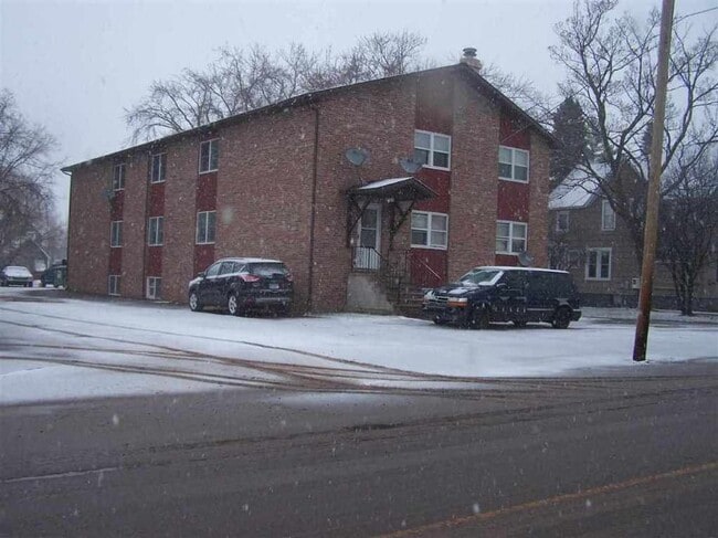 Building Photo - 612 E McLeod Ave