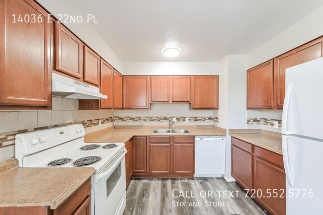 Foto del edificio - 14036 E 22nd Pl