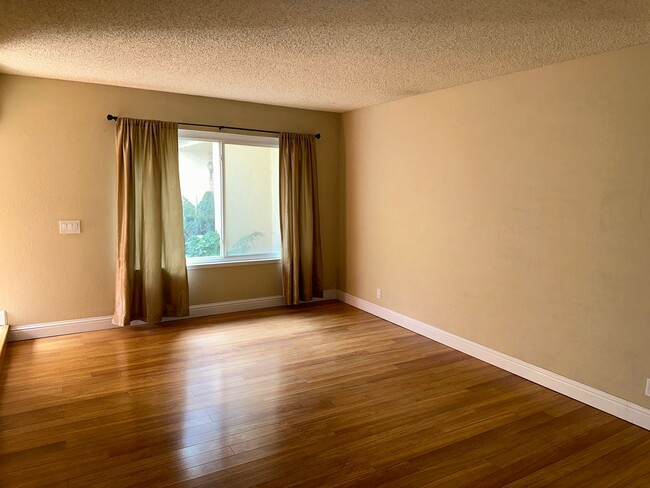 Foto del edificio - 4123 Asimuth Cir