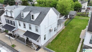 Building Photo - 1316 Ferry St
