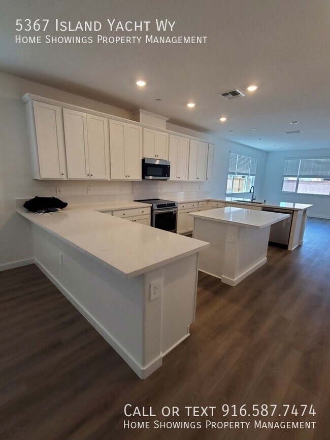 Foto del edificio - 5367 Island Yacht Wy