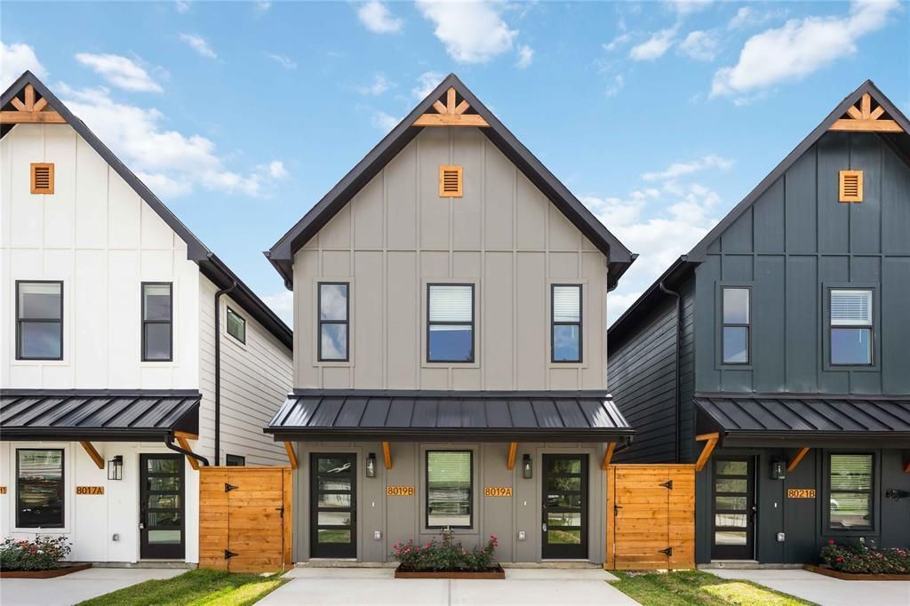 Primary Photo - 8019 Cora St