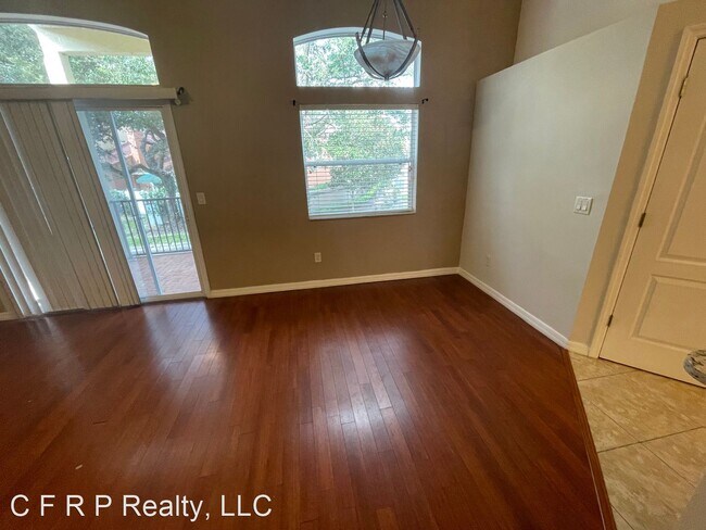 Building Photo - 3 br, 2 bath House - 696 Seabrook Ct #203