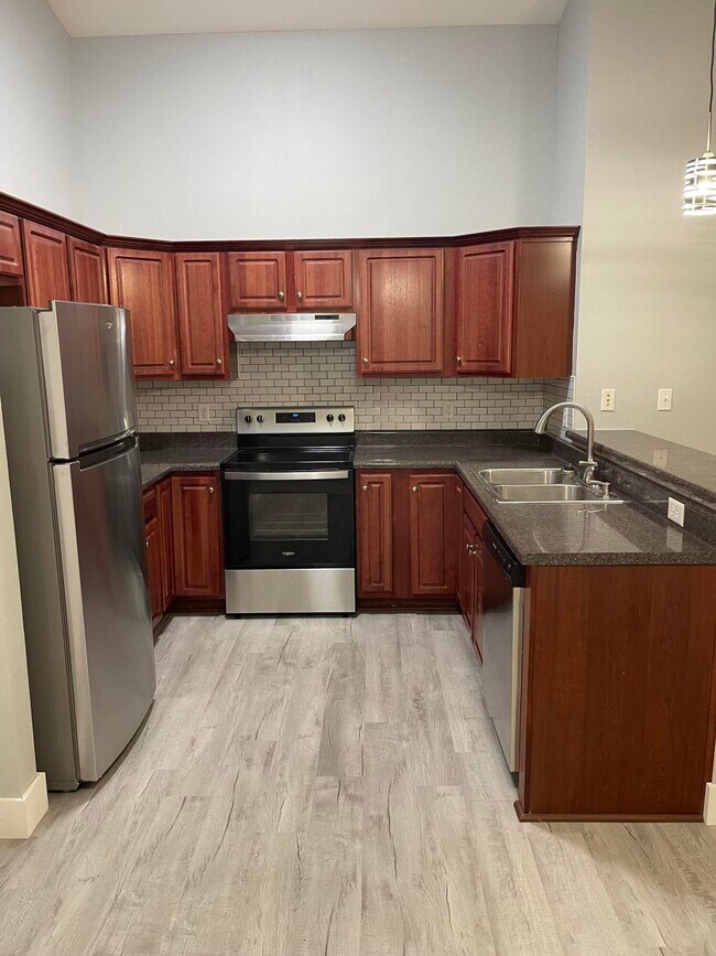 Foto del edificio - 7482 Autumn Trace Blvd