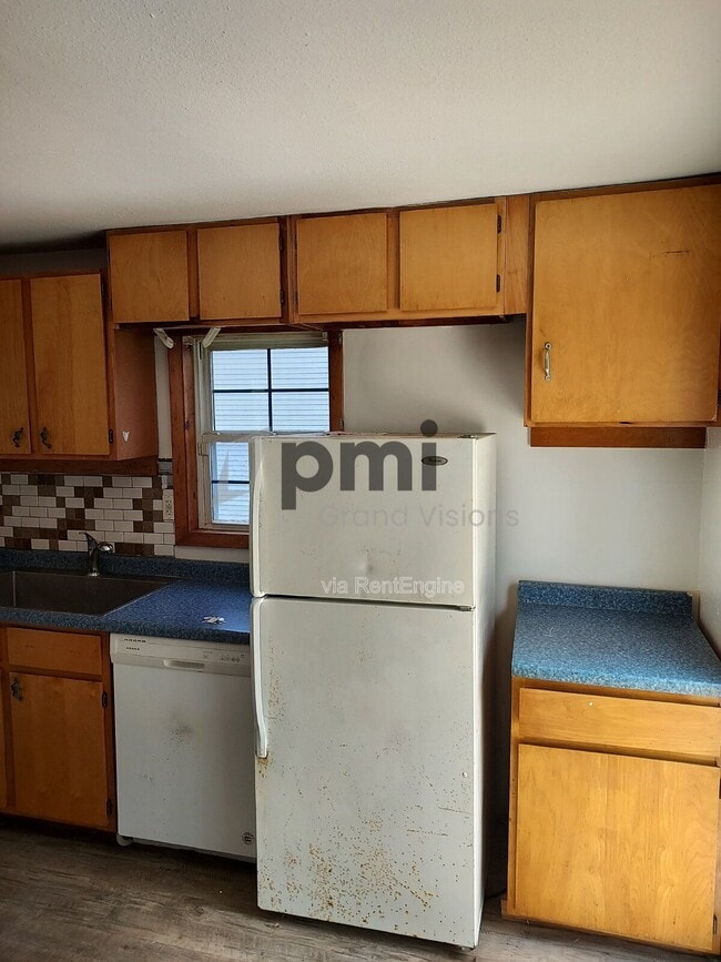 Foto del edificio - 1719 W Olive St