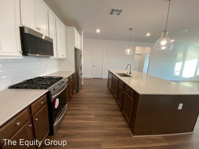 Foto del edificio - 3 br, 2 bath House - 113 East Tyler Ave