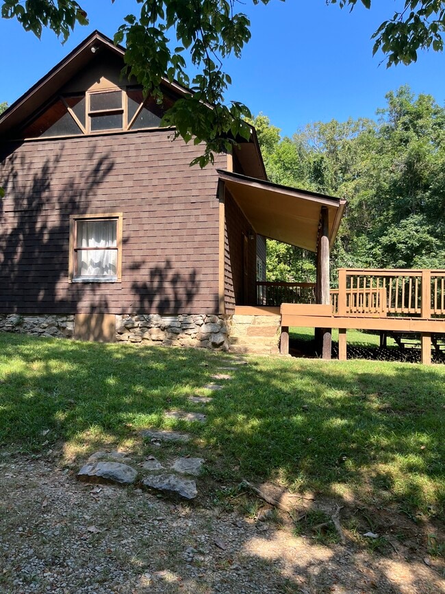 Building Photo - 1415 Gholson Rd